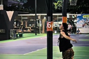 NBA历史公认的最强五人组，神魔佛皇鲨组合，还有谁能阻碍...